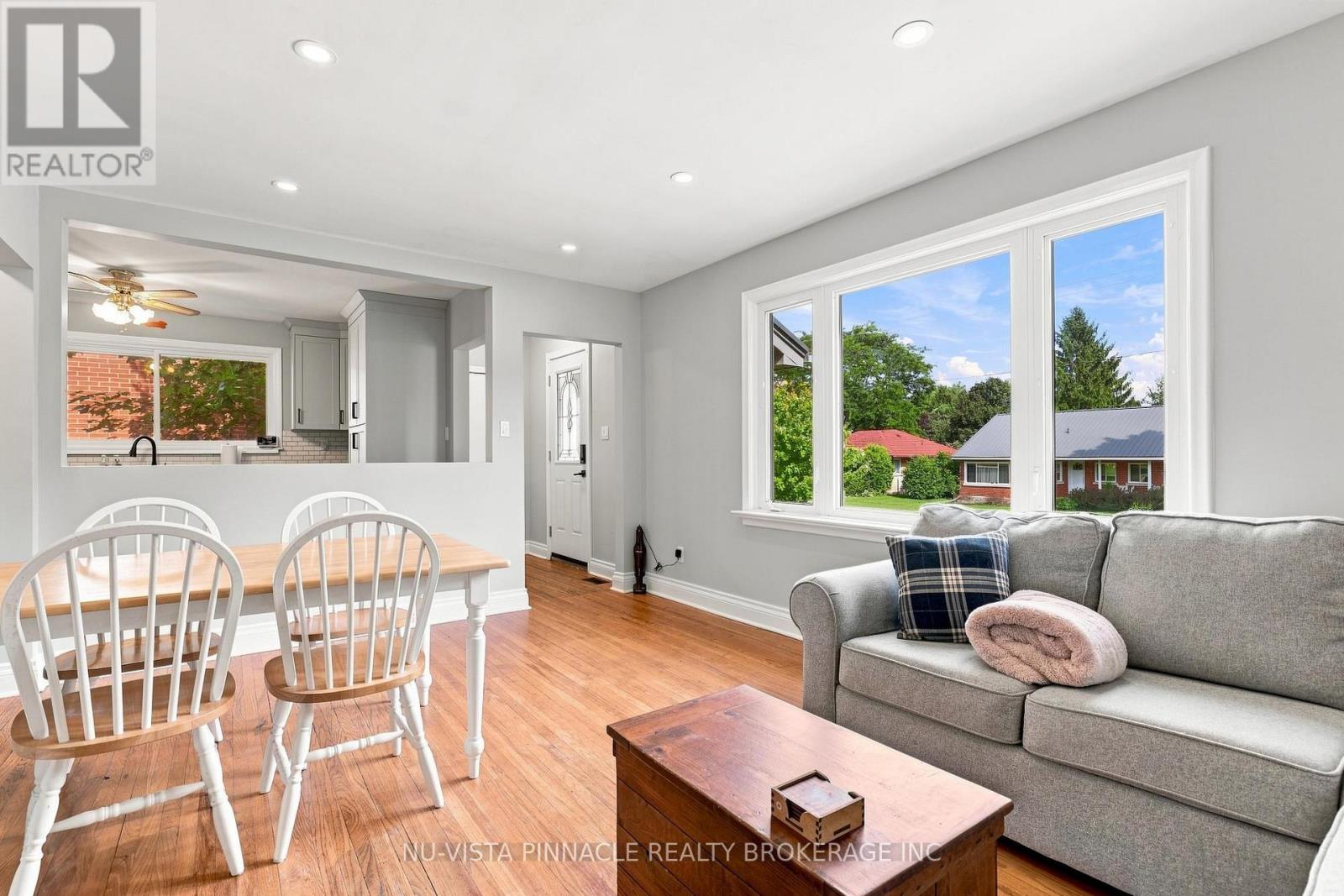 442 GRANDVIEW AVENUE - Image 9