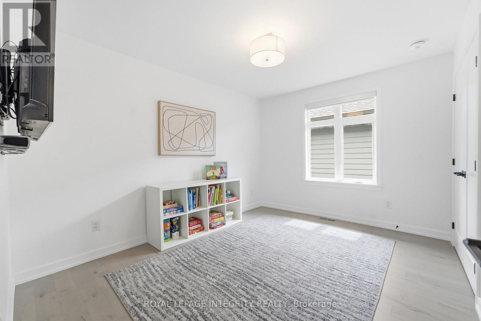 300 WIGWAS STREET - Image 36