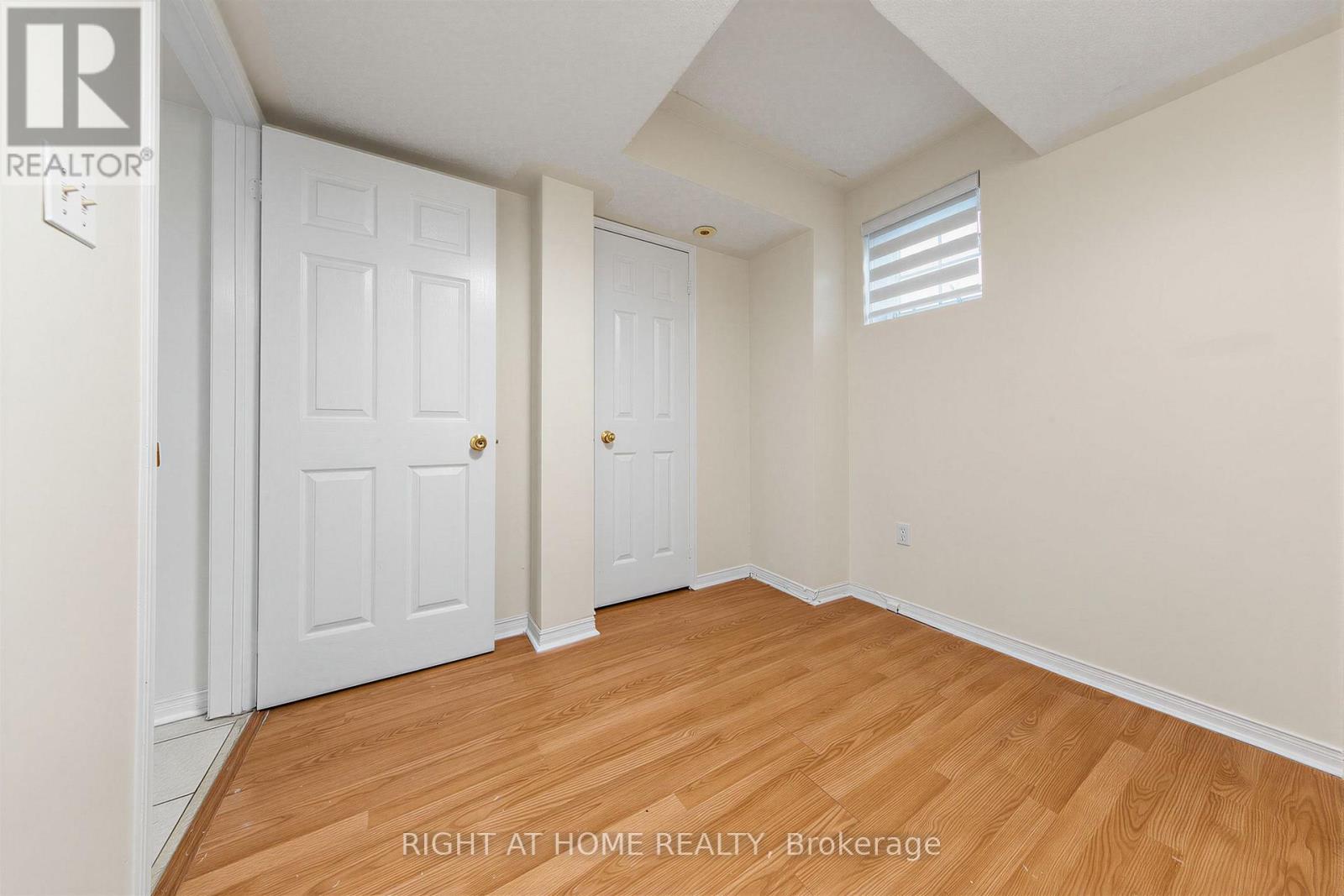 #93 200 MCLEVIN AVENUE - 21
