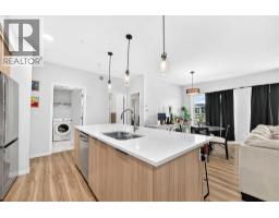Kitchen - 3208, 220 Seton Grove Se, Calgary, AB T3M3T1 Photo 10