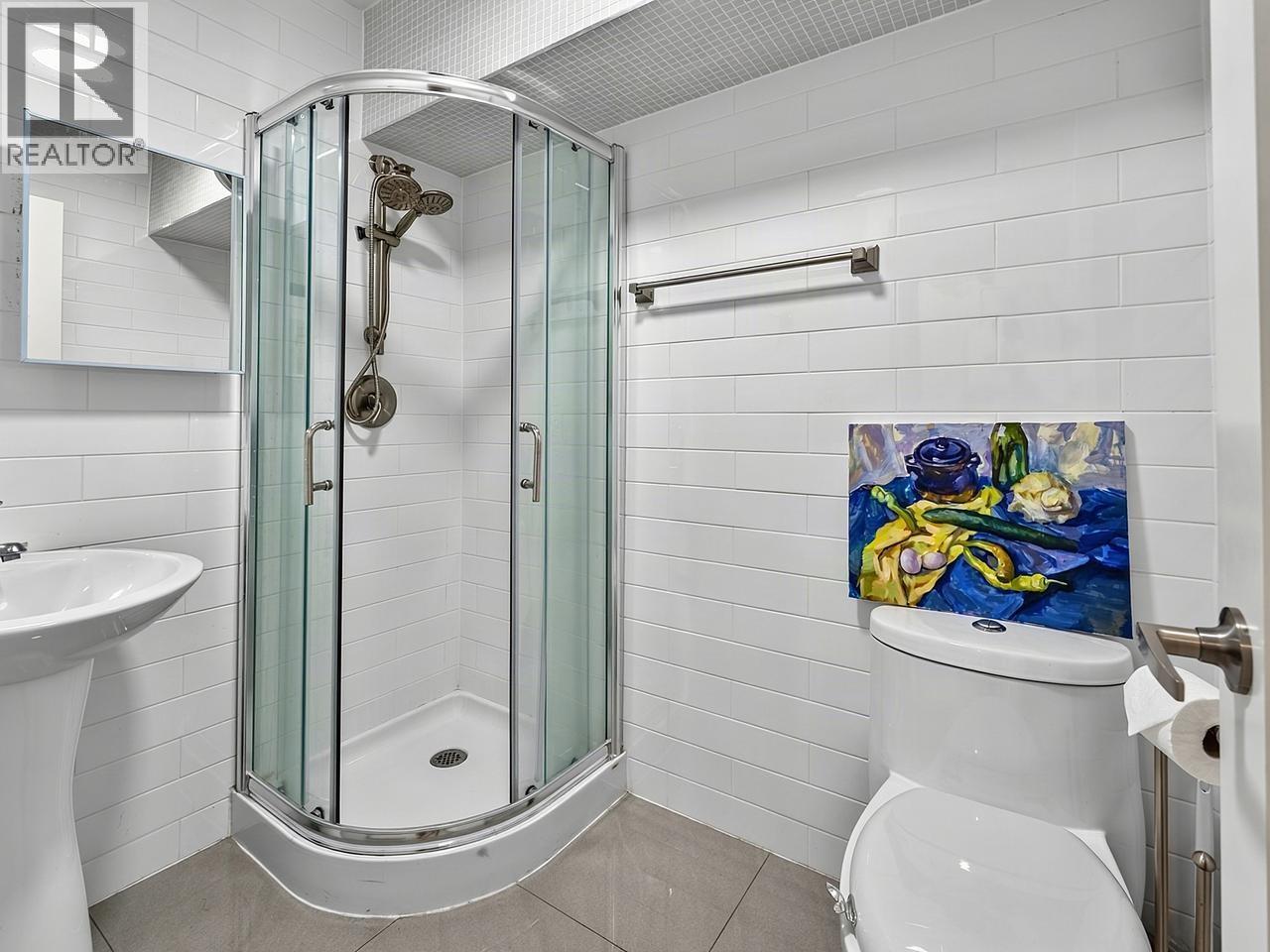 31 2216 FOLKESTONE WAY, West Vancouver