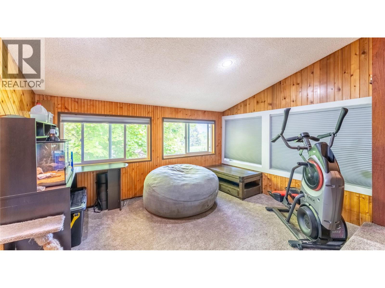 510 ERICKSON Road - 20