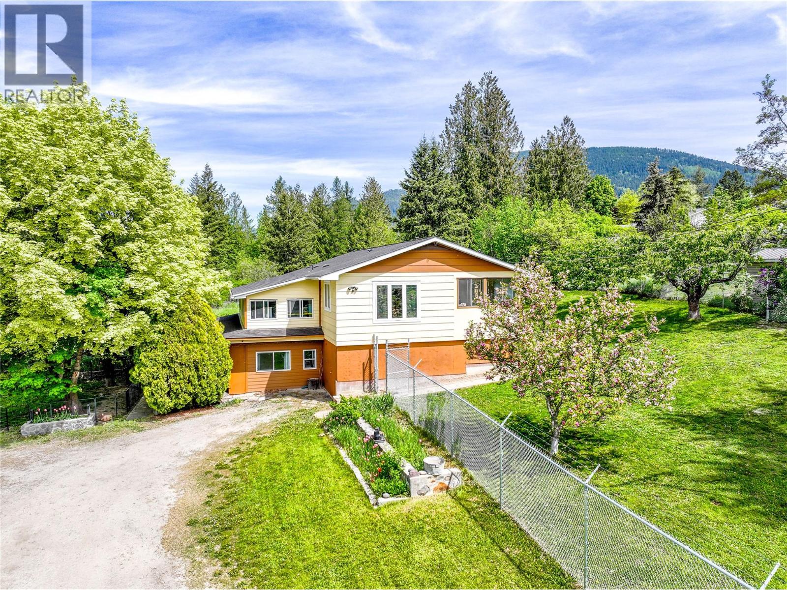 Property for sale at 510 ERICKSON Road