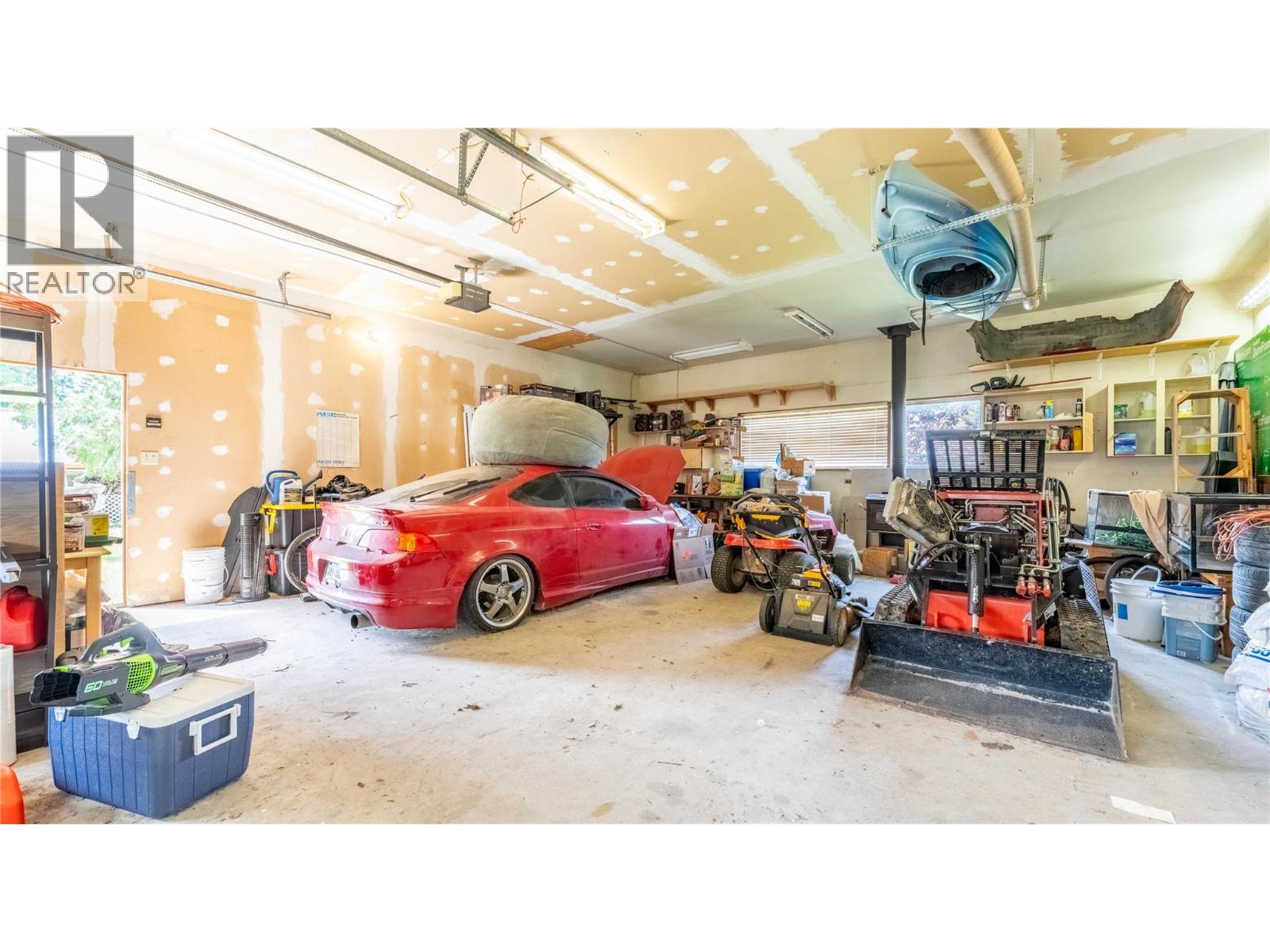 510 ERICKSON Road - 45