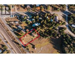 3974 Malakwa Station Road, Malakwa, BC V0E2J0 Photo 34