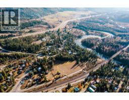3974 Malakwa Station Road, Malakwa, BC V0E2J0 Photo 37