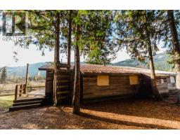 3974 Malakwa Station Road, Malakwa, BC V0E2J0 Photo 19