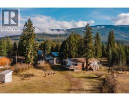 3974 Malakwa Station Road, Malakwa, BC V0E2J0 Photo 46