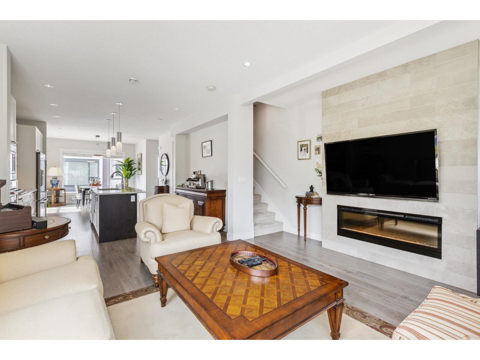 #36 16337 23A Avenue, Surrey, British Columbia, V3Z0S3, Surrey, British Columbia — photo 4 of 5