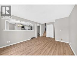 19 Falshire Drive Ne, Calgary, AB T3J1P7 Photo 15