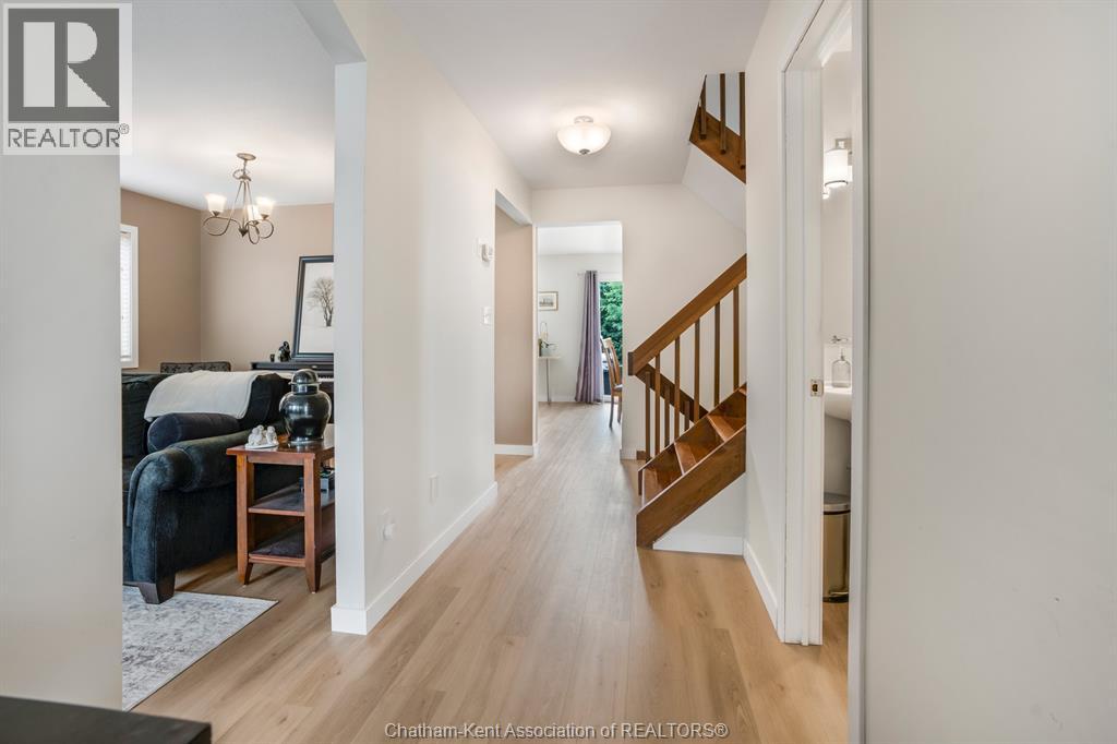 34 Queensway DRIVE - Image 17