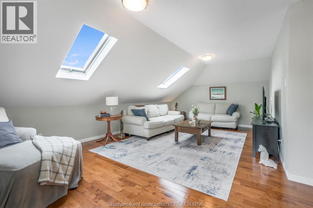 34 Queensway DRIVE - Image 23