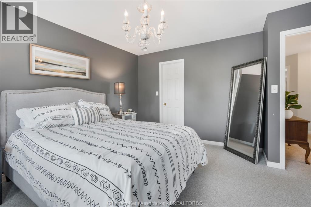34 Queensway DRIVE - Image 30