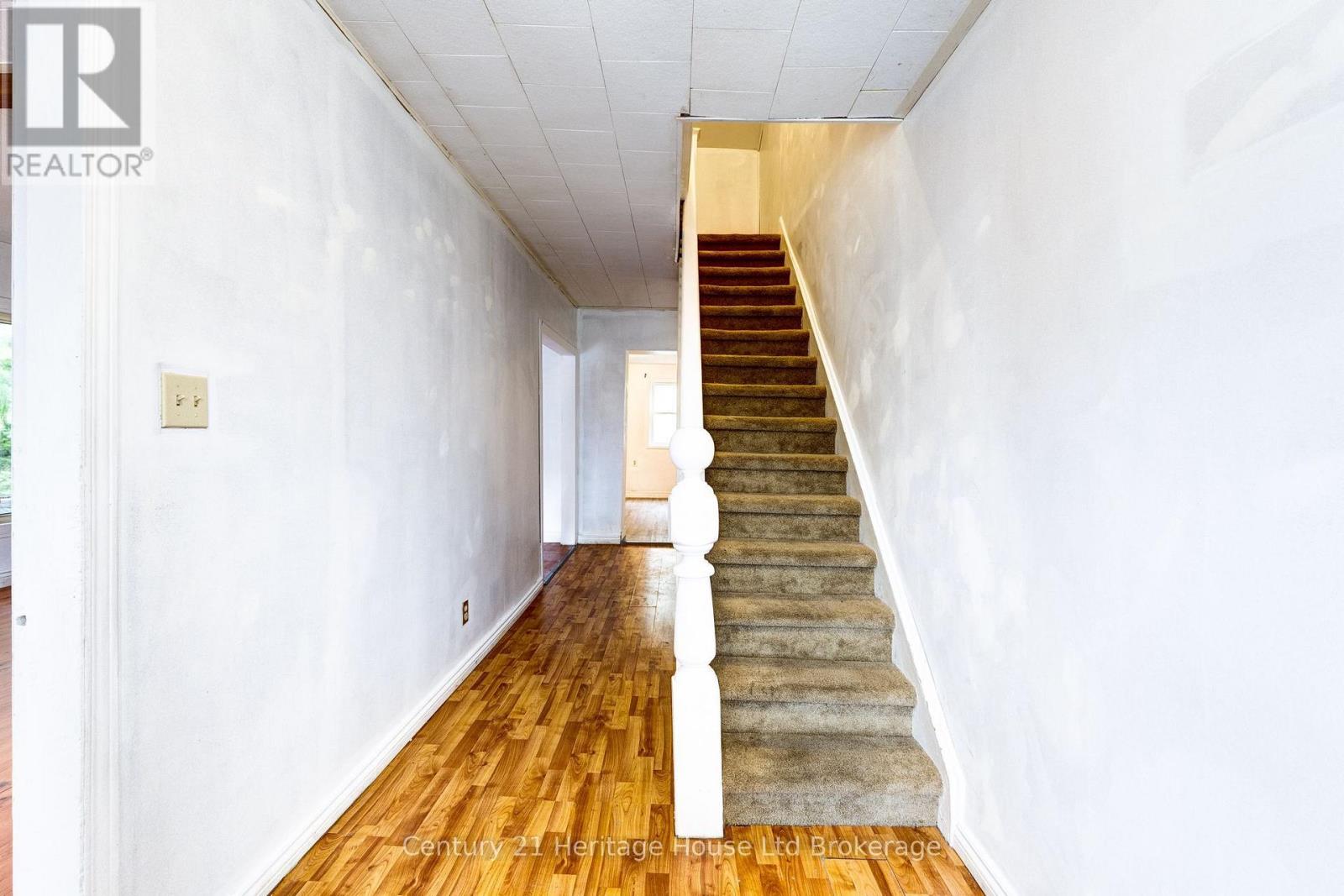 217-219 MERRITT STREET - Image 10