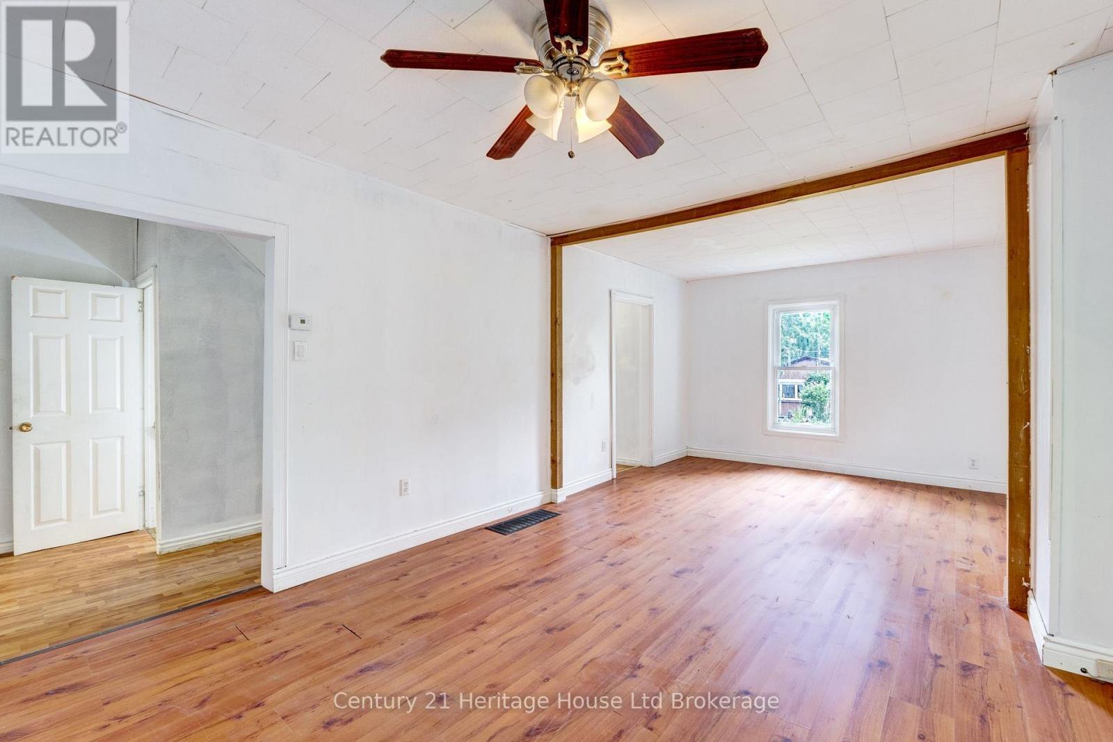 217-219 MERRITT STREET - Image 13