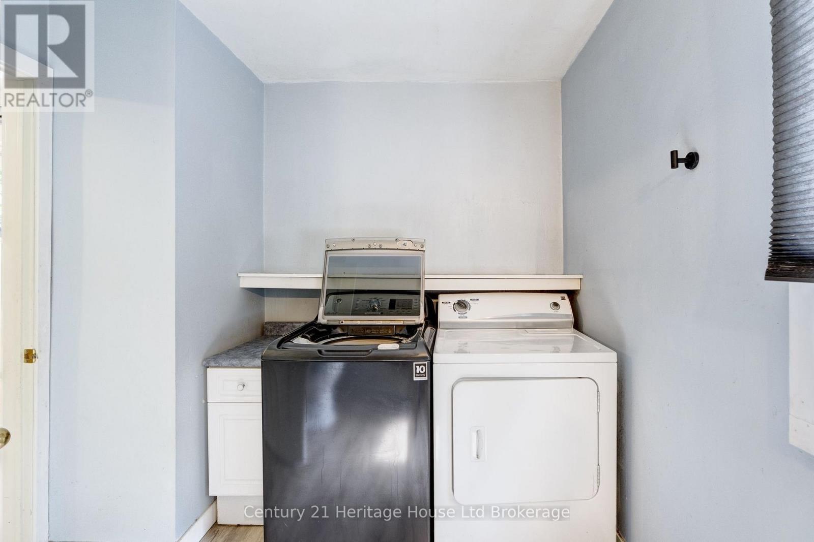 217-219 MERRITT STREET - Image 27