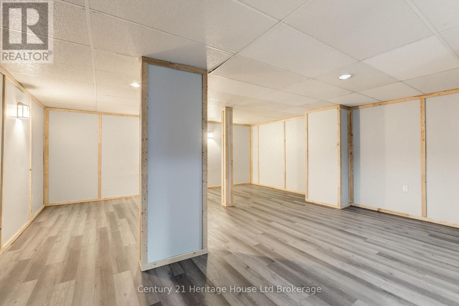 217-219 MERRITT STREET - Image 34