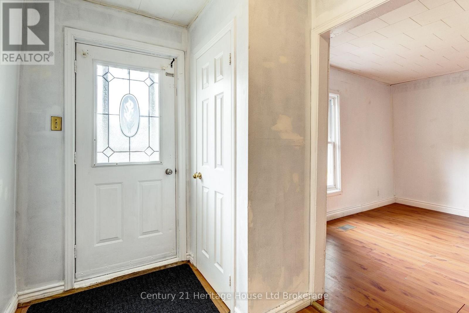 217-219 MERRITT STREET - Image 9