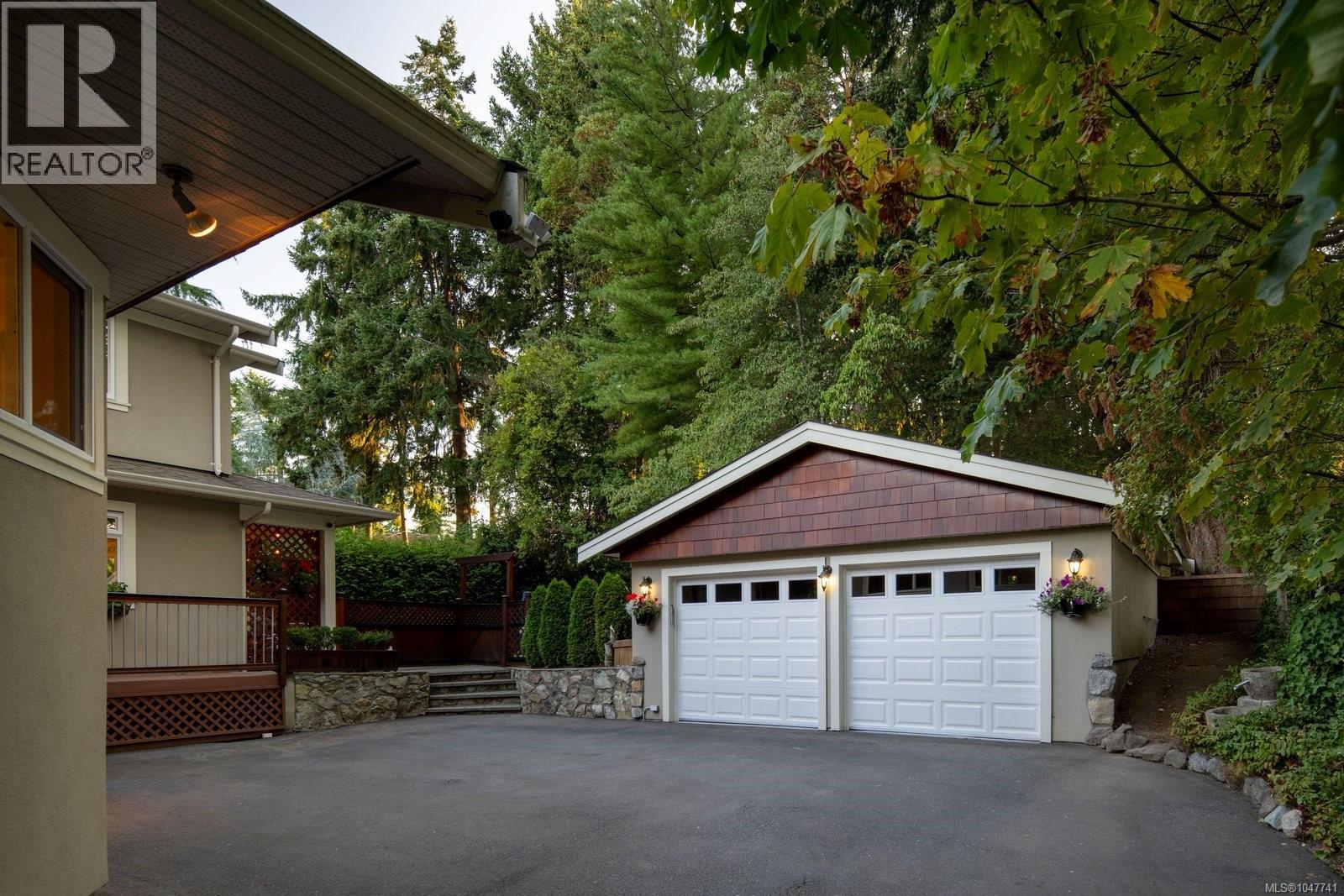  2229 Arbutus Road East, Saanich