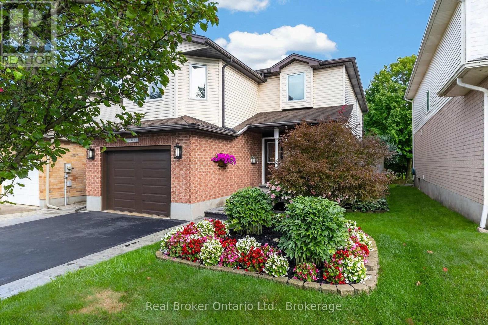 203 COUNTRY CLUB DRIVE - 3