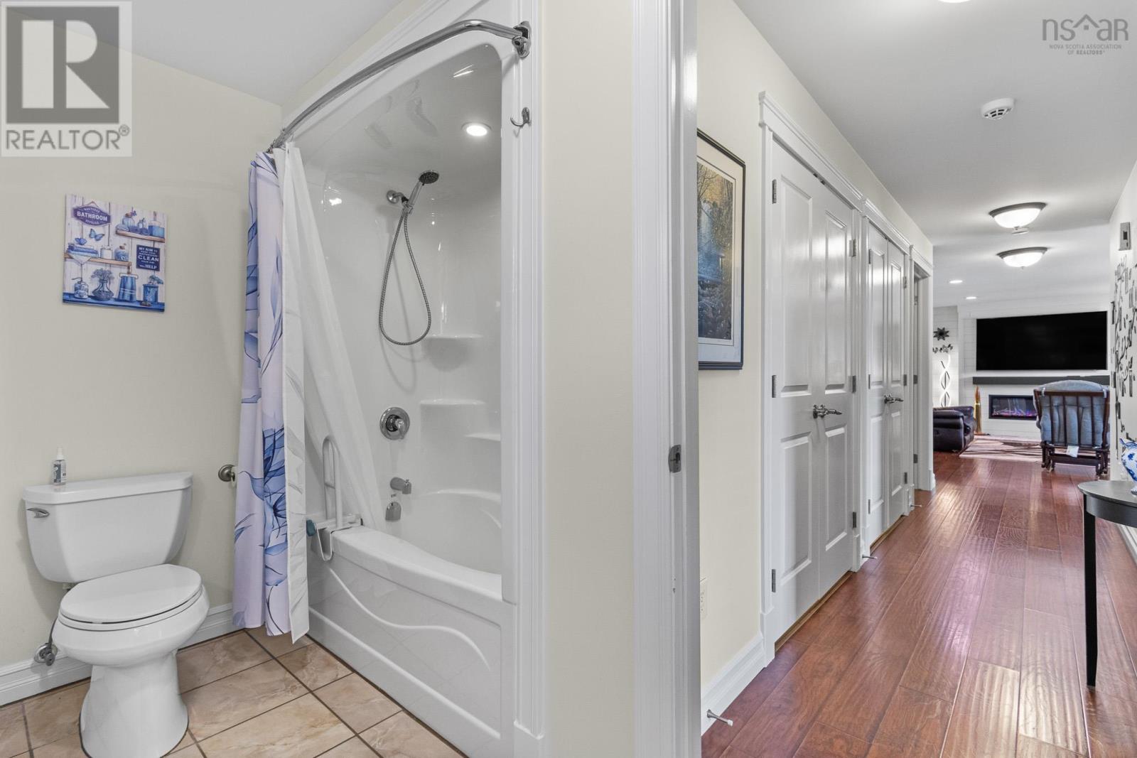 107 Orchard Drive - 27
