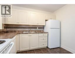 18 Holborn Court Unit# 409, Kitchener, ON N2A4A1 Photo 15