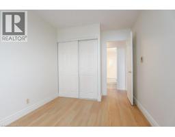 18 Holborn Court Unit# 409, Kitchener, ON N2A4A1 Photo 24