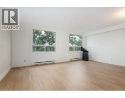 Foyer - 18 Holborn Court Unit# 409, Kitchener, ON N2A4A1 Photo 7