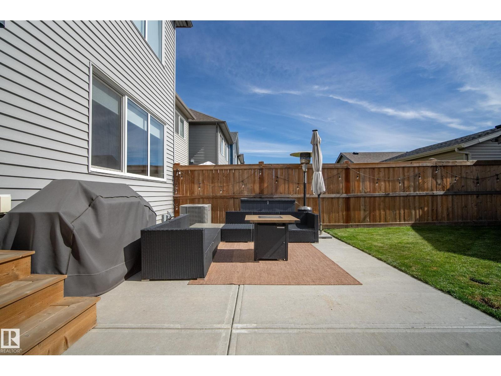 22359 93 AV NW - 38