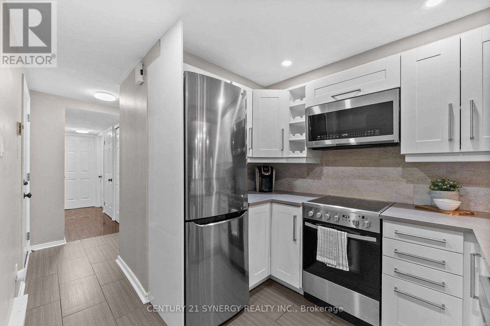 #5 2 COLUMBUS AVENUE - Image 10