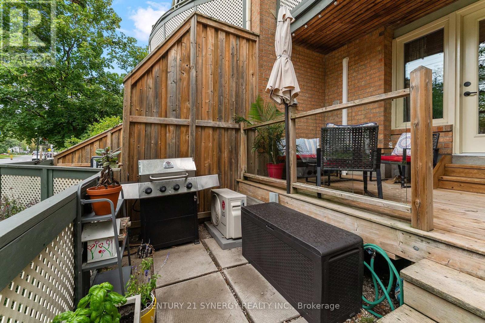 #5 2 COLUMBUS AVENUE - Image 19