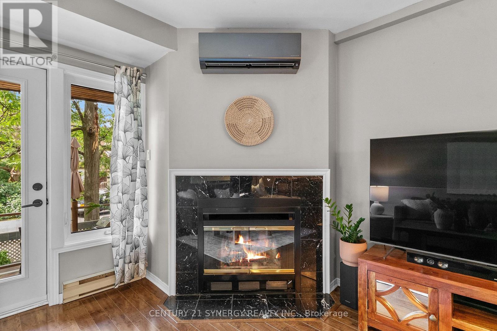 #5 2 COLUMBUS AVENUE - Image 7