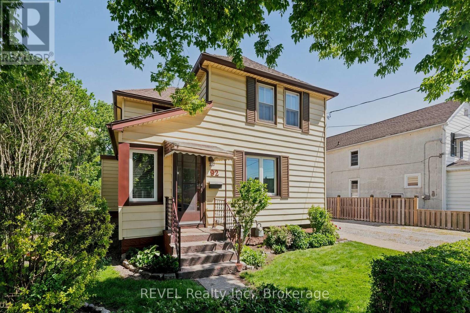 92 SAINT ARNAUD STREET - 1