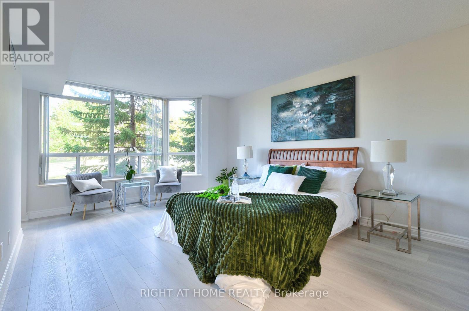 #215 3181 BAYVIEW AVENUE - Image 12