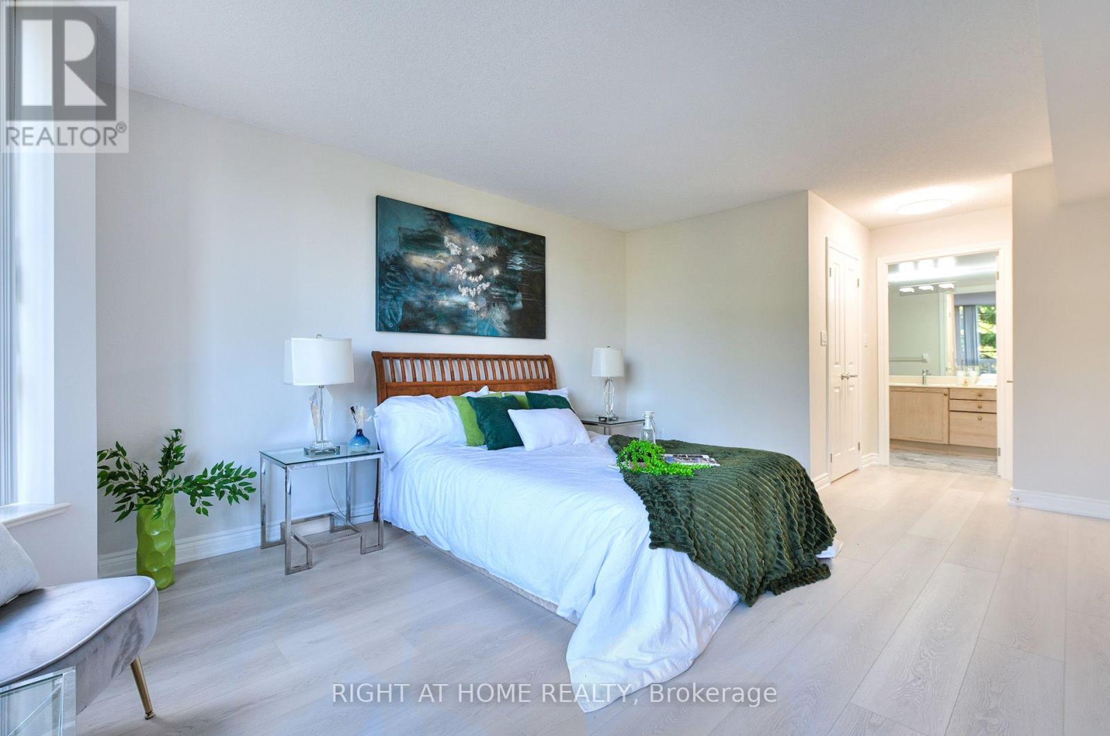 #215 3181 BAYVIEW AVENUE - Image 13