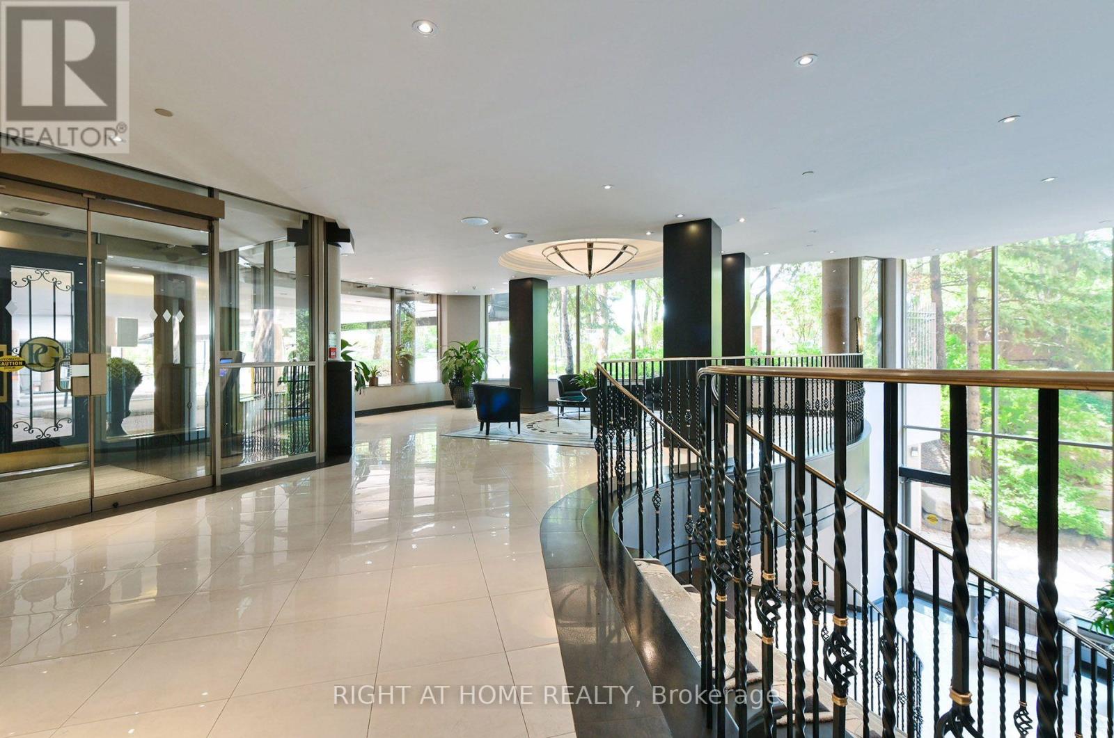 #215 3181 BAYVIEW AVENUE - 24