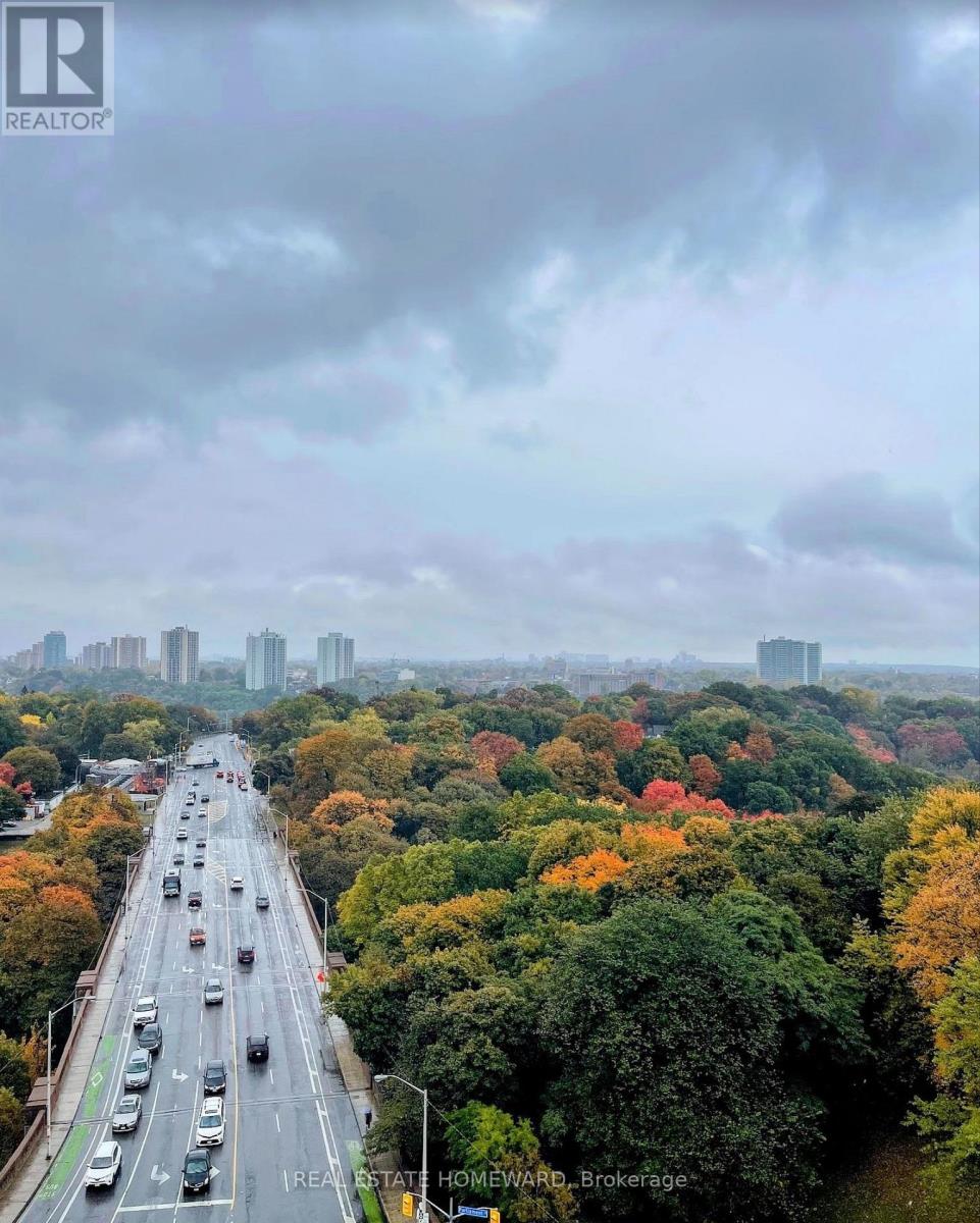 #1118 585 BLOOR STREET E - 31