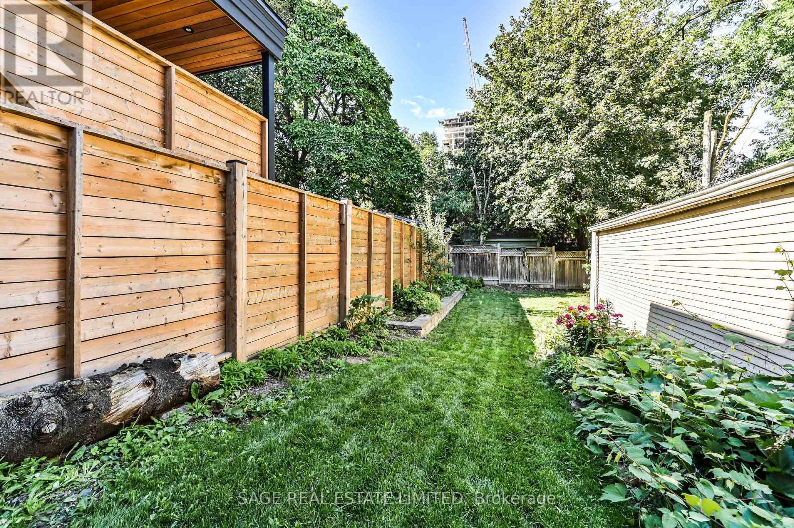 152 MANOR ROAD E - Image 25