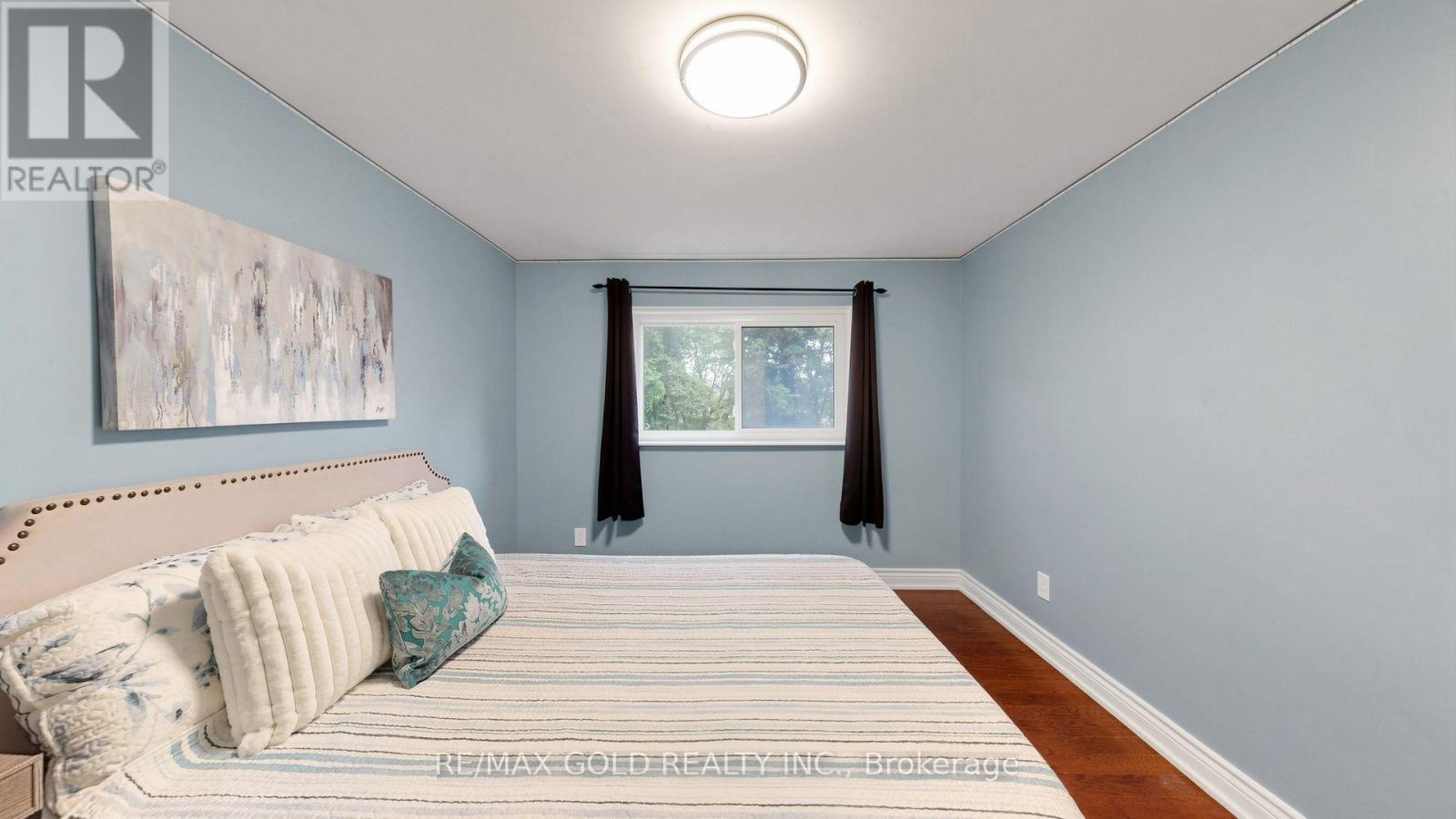 146 OAKMEADOW BOULEVARD - Image 24