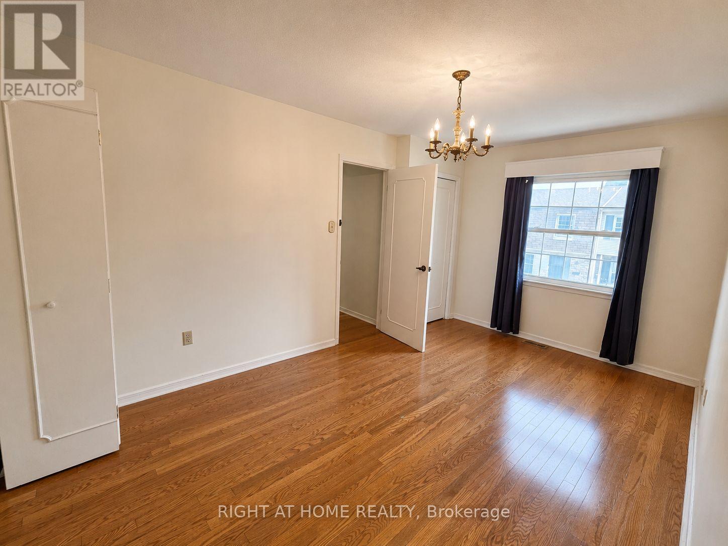 #62 580 EYER DRIVE - 12