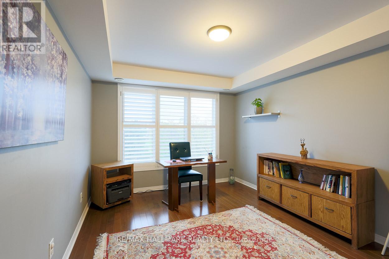 #24 649D WARDEN AVENUE - 14
