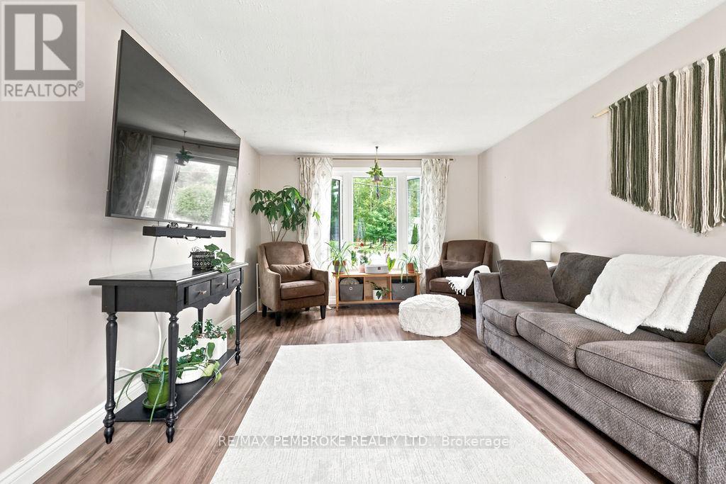 143 SCHWANZ ROAD - 13