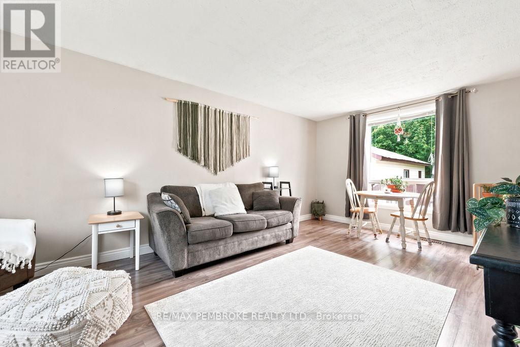 143 SCHWANZ ROAD - 17