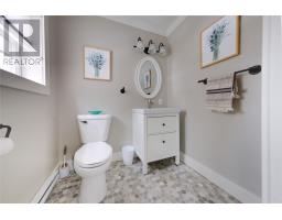 134 West Valley Road thumbnail 14
