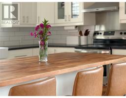 134 West Valley Road thumbnail 4
