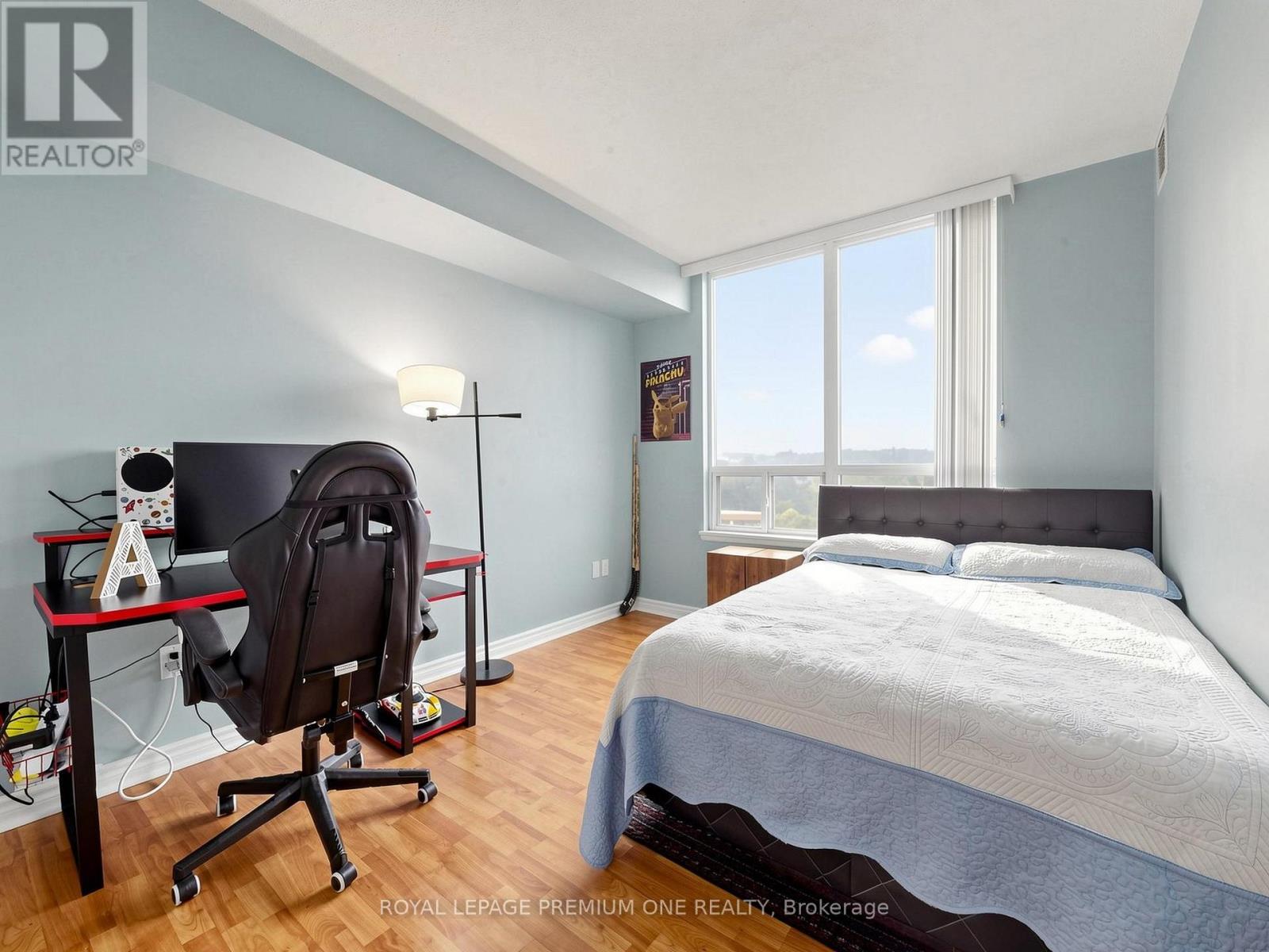 #808 2088 LAWRENCE AVENUE W - 30