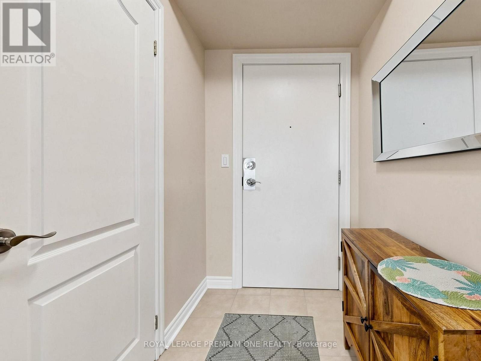 #808 2088 LAWRENCE AVENUE W - 9
