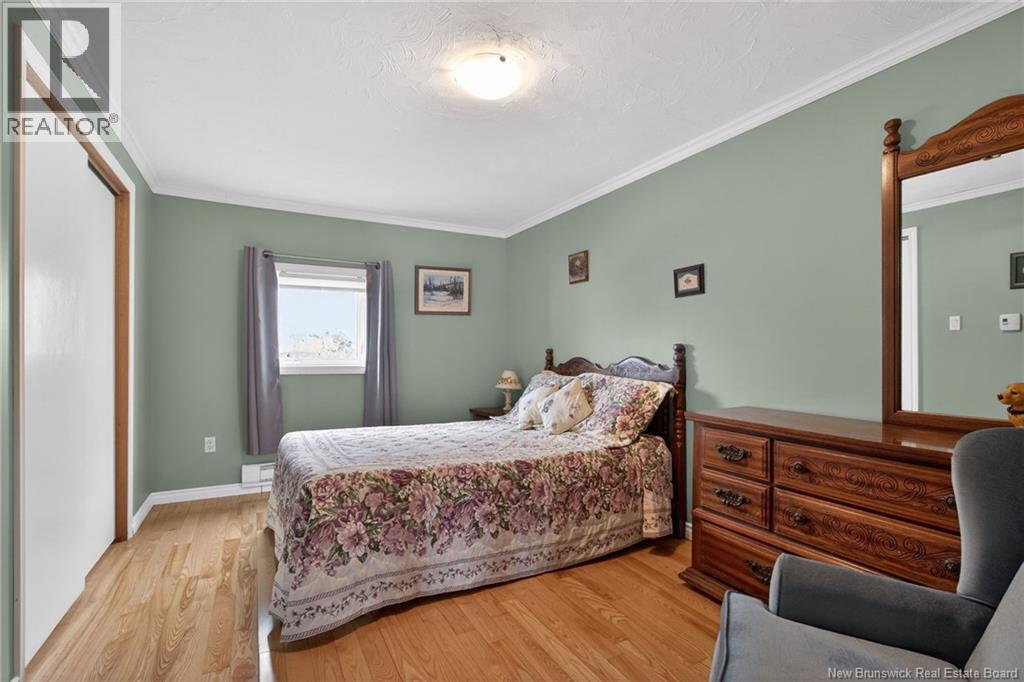 20 Woodland Boulevard - Image 19