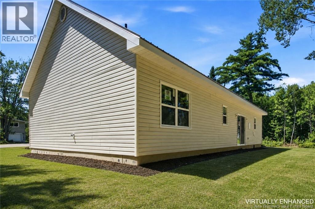 8 Graham Street, Lincoln, New Brunswick, E3B7E8, Lincoln, New Brunswick — photo 5 of 5