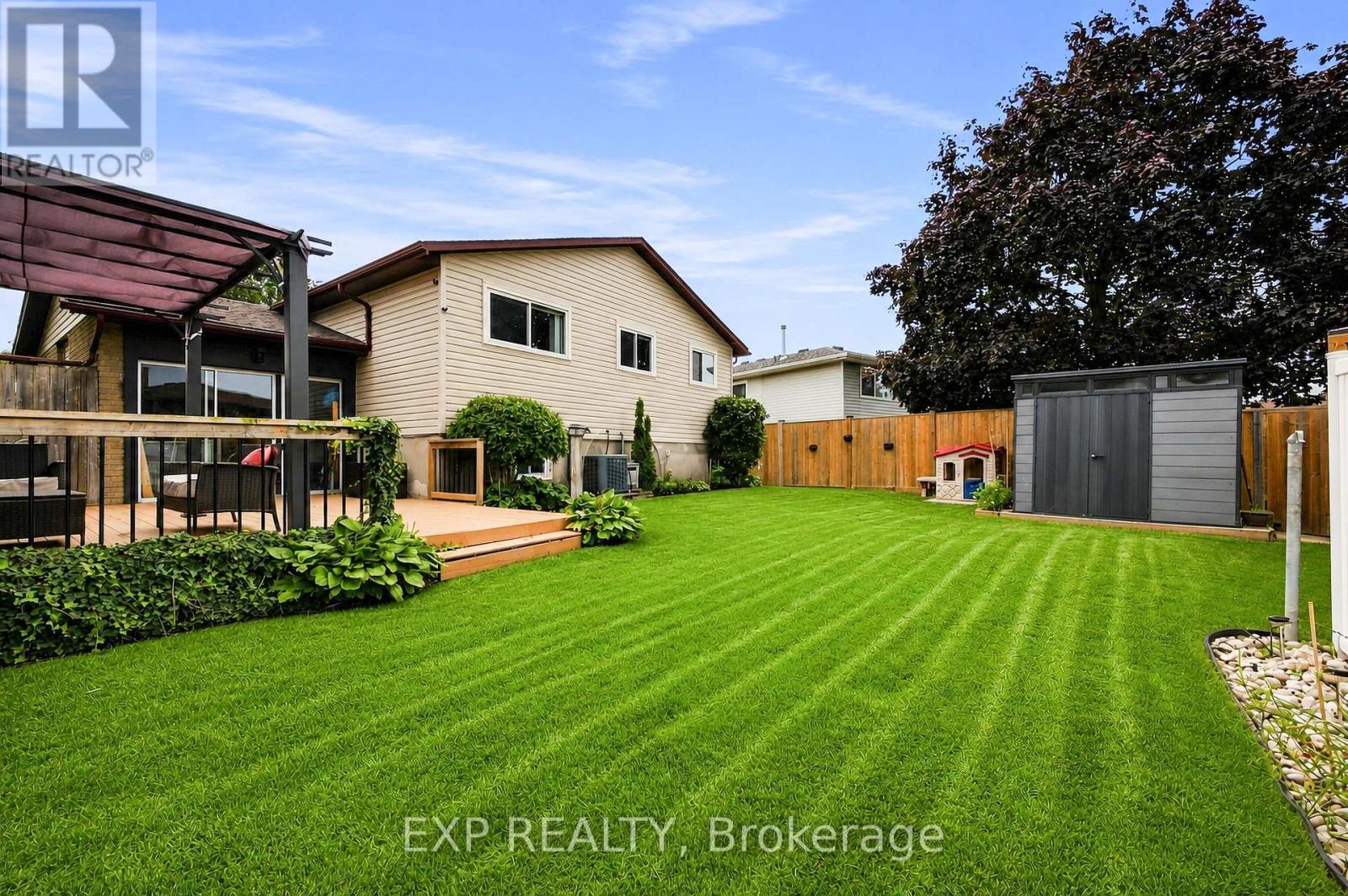 72 ACADIA DRIVE - Image 3